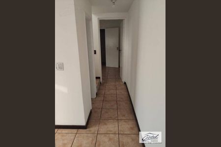 5_photo/94cfaa8e09.588d4a7fb74764b6-ATLAS-b0b2e5ea-c01e-43bc-be8e-d7c5bd245779.jpg de casa para alugar com 8 quartos, 270m² em Jardim Fontana, Cotia