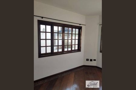 1_photo/94cfaa8e09.588d4a7fb74764b6-ATLAS-edadb5fc-cb5c-44b6-875d-16fb4f2b7711.jpg de casa para alugar com 8 quartos, 270m² em Jardim Fontana, Cotia