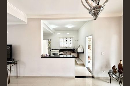 11_photo/94cfaa8ea1.9612c2c0390caf5f-ATLAS-2cbe83a3-d9d0-4535-a9ef-12b25e9de5d8.jpg de casa à venda com 3 quartos, 220m² em Jardim Sao Vicente, Cotia