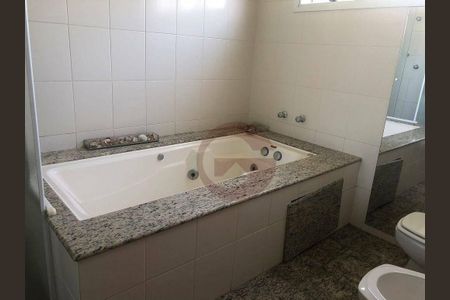 2_photo/94cfaa8ea3.25568a420367550e-ATLAS-3572ce8e-283b-41d9-a79d-ec647e200abc.jpg de casa à venda com 4 quartos, 267m² em Jardim Sao Vicente, Cotia