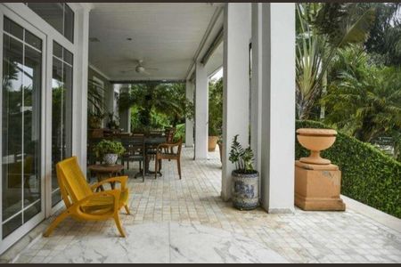 7_photo/94cfaa8eb9.f0d246bad4da1cd5-ATLAS-544da5ac-3bb1-4d68-b2ec-e840a5e5c5c4.jpg de casa à venda com 5 quartos, 1000m² em Jardim Torino, Cotia