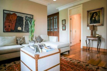 2_photo/94cfaa8eb9.f0d246bad4da1cd5-ATLAS-e3ab2fe0-7423-4cf9-a6a7-d14bccdd75b1.jpg de casa à venda com 5 quartos, 1000m² em Jardim Torino, Cotia