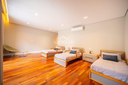 26_photo/94cfaa8f21.ceff8192393c33de-ATLAS-fe1fb7b5-6daf-42c8-93c3-44a7dcf06bc8.jpg de apartamento à venda com 5 quartos, 940m² em Jardim Torino, Cotia