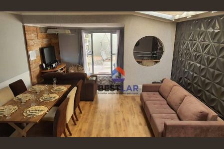 6_photo/94cfaa908b.3e1b4b7d4b39a1bc-ATLAS-2762f3f1-abff-4483-a4e3-e7758200e290.jpg de casa à venda com 2 quartos, 170m² em Parque Sao George, Cotia