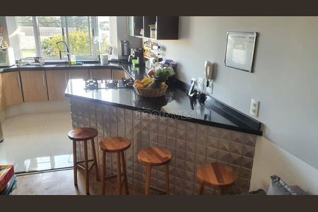 2_photo/94cfaa908b.3e1b4b7d4b39a1bc-ATLAS-4de81ed5-6f95-4f63-a980-c8a4e0921849.jpg de casa à venda com 2 quartos, 159m² em Parque Sao George, Cotia