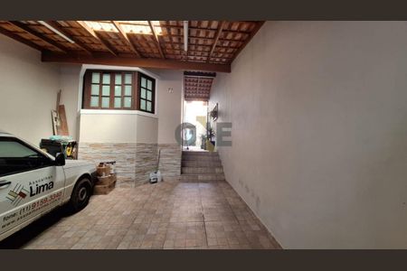 3_photo/94cfaa90a9.fe96b63aec789ef1-ATLAS-0f6ce508-dd7a-4228-ac1d-3e39a5ab0e92.jpg de casa à venda com 3 quartos, 130m² em Parque Sao George, Cotia