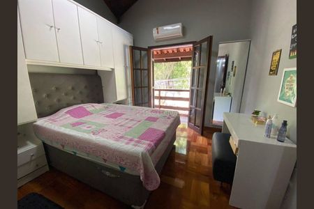 3_photo/94cfaa90a9.fe96b63aec789ef1-ATLAS-189ad74c-e02f-40b4-ba7a-e30560cc9c8e.jpg de casa à venda com 3 quartos, 174m² em Parque Sao George, Cotia