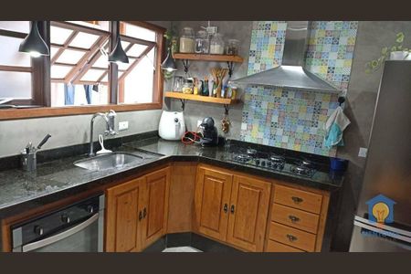 11_photo/94cfaa90a9.fe96b63aec789ef1-ATLAS-60df6208-46a0-4b5c-be26-91d1d951d5d3.jpg de casa à venda com 3 quartos, 175m² em Parque Sao George, Cotia