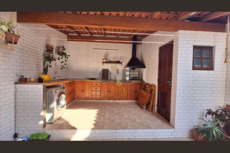 13_photo/94cfaa90a9.fe96b63aec789ef1-ATLAS-a09c3e22-b8ac-4aa1-a37e-ac91c36564c9.jpg de casa à venda com 3 quartos, 130m² em Parque Sao George, Cotia