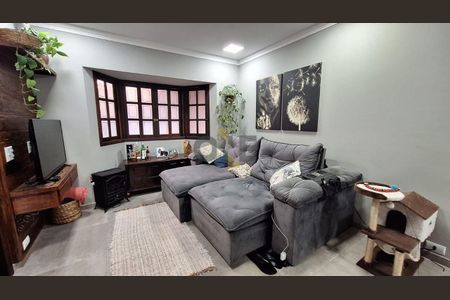 3_photo/94cfaa90a9.fe96b63aec789ef1-ATLAS-dbb9aa1e-ccce-4762-8889-c25ee358d74b.jpg de casa à venda com 3 quartos, 130m² em Parque Sao George, Cotia