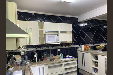 7_photo/94cfaa90af.5a85c5bdfef41cf9-ATLAS-3f90c2dd-8cc3-464a-a050-ed868fe1b96d.jpg de casa à venda com 3 quartos, 250m² em Parque Sao George, Cotia