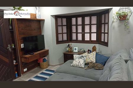 6_photo/94cfaa90af.85fbdac95df6834f-ATLAS-034962a1-b83f-46a8-b5f7-db38ab5a935c.jpg de casa à venda com 3 quartos, 174m² em Parque Sao George, Cotia