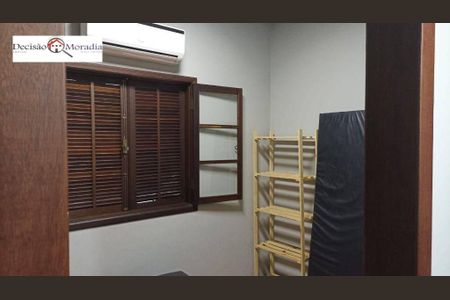 10_photo/94cfaa90af.85fbdac95df6834f-ATLAS-2eb47cdb-1abd-4451-8581-2ebecaa8b881.jpg de casa à venda com 3 quartos, 174m² em Parque Sao George, Cotia