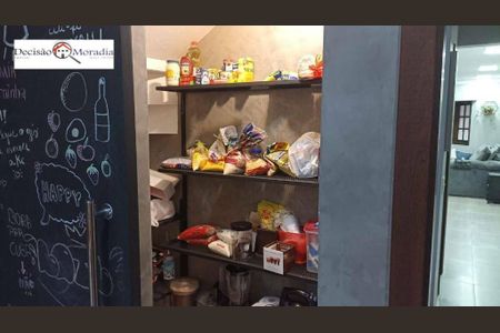 6_photo/94cfaa90af.85fbdac95df6834f-ATLAS-7c8b87c5-ef11-4e2c-a8e9-6fda12825a01.jpg de casa à venda com 3 quartos, 174m² em Parque Sao George, Cotia