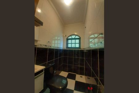 17_photo/94cfaa90c1.dc8bbd111761e841-ATLAS-d1da641c-1473-4540-8d2d-0e20b07010e3.jpg de casa à venda com 3 quartos, 213m² em Parque Sao George, Cotia