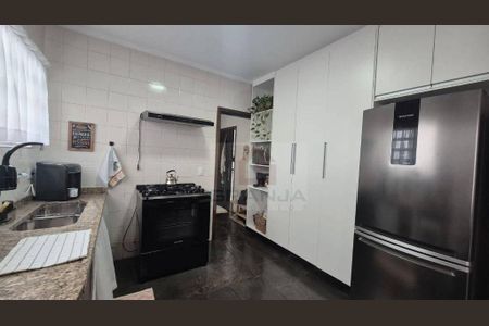 18_photo/94cfaa90eb.6fa24c30896ad7dc-ATLAS-4e1d95bd-dfc0-4acb-918b-4139c36353d0.jpg de casa à venda com 3 quartos, 160m² em Parque Sao George, Cotia