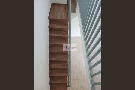 4_photo/94cfaa90ff.4e1a6e6486a440d9-ATLAS-9b05e451-9d4a-43ff-93ab-3b223b7fca67.jpg de casa para alugar com 2 quartos, 60m² em Vila Santo Antonio de Carapicuiba, Cotia