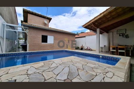 2_photo/94cfaa92ad.ceff8192393c33de-ATLAS-eb74de07-46b5-4ecb-8f89-7bff7259b257.jpg de casa à venda com 3 quartos, 108m² em Cemucam, Cotia