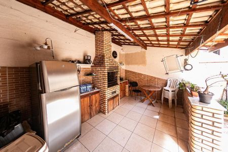 19_photo/94cfaa92d3.491a58713d1e5de3-ATLAS-09727a91-fa44-44df-9f4a-2602ec989c4f.jpg de casa à venda com 2 quartos, 130m² em Cemucam, Cotia