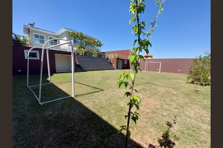 9_photo/94cfaa932f.8e927f3430f5a69c-ATLAS-258fabdb-49b8-4a2d-b1ff-792977cac49e.jpg de casa de condomínio à venda com 3 quartos, 450m² em Cemucam, Cotia