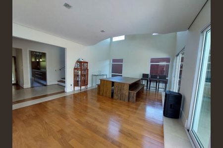 8_photo/94cfaa932f.8e927f3430f5a69c-ATLAS-cd83794f-3e9f-4c2c-ae87-687445b6166e.jpg de casa de condomínio à venda com 3 quartos, 450m² em Cemucam, Cotia