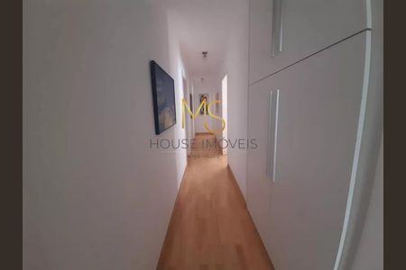 3_photo/94cfaa9353.9b0e853e47463488-ATLAS-bffa1b3d-0b42-4cc6-b8cb-e54fb56d1f00.jpg de casa de condomínio à venda com 5 quartos, 1431m² em Jardim Passargada I, Cotia