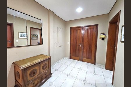 20_photo/94cfaa9487.ba3e4f1a03d92c8a-ATLAS-900d18de-43ce-4f3a-ba7f-8a435f46c758.jpg de casa à venda com 5 quartos, 817m² em Jardim Passargada I, Cotia