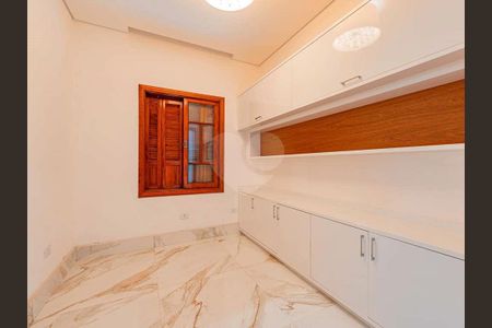 9_photo/94cfaa94b5.f861ecc718bdcbd7-ATLAS-577ac0a2-adf2-409b-8fa5-7aaea6b36dba.jpg de casa à venda com 4 quartos, 308m² em Jardim Passargada I, Cotia