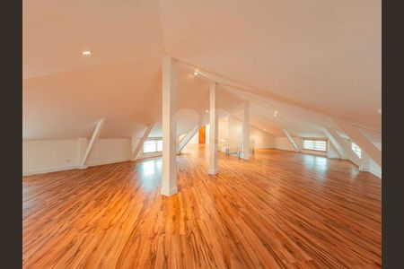 12_photo/94cfaa94b5.f861ecc718bdcbd7-ATLAS-84014cae-5888-4c2a-b372-e8dff11b32e9.jpg de casa à venda com 4 quartos, 308m² em Jardim Passargada I, Cotia