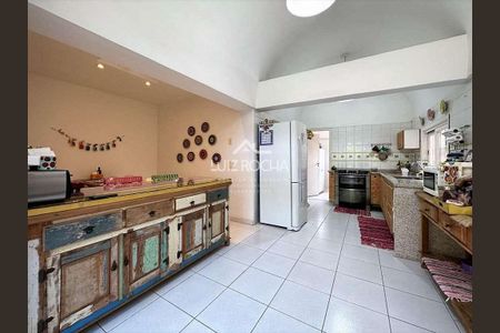 26_photo/94cfaa94b7.ceff8192393c33de-ATLAS-9029c858-2080-40ff-b0f6-1a20266b4a75.jpg de casa à venda com 3 quartos, 309m² em Jardim Passargada I, Cotia