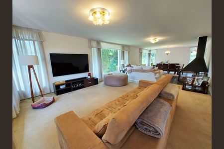 11_photo/94cfaa94d5.38153d79977beed0-ATLAS-a2ace58e-0f2f-4b3d-b75e-b2a9084b3b64.jpg de casa de condomínio à venda com 4 quartos, 430m² em Jardim Passargada I, Cotia