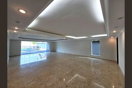 9_photo/94cfaa94eb.7a69ff73eb43ff8d-ATLAS-49c4a2cc-3fd7-4084-8388-adb475ee5ff7.jpg de casa de condomínio à venda com 5 quartos, 623m² em Cemucam, Cotia