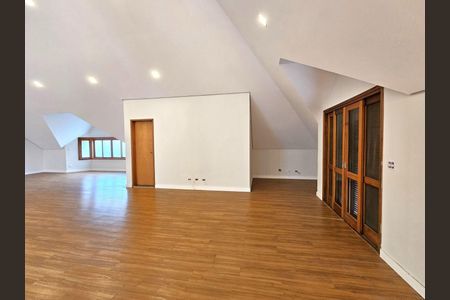 5_photo/94cfaa94eb.7a69ff73eb43ff8d-ATLAS-d02aab9c-849f-48c2-9daf-e9d2faabd788.jpg de casa de condomínio à venda com 5 quartos, 623m² em Cemucam, Cotia