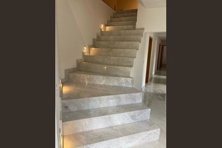 4_photo/94cfaa94ed.94f797356aedc676-ATLAS-908081d5-c8fc-4c96-b0ff-cb303e8b331b.jpg de casa de condomínio à venda com 4 quartos, 688m² em Cemucam, Cotia