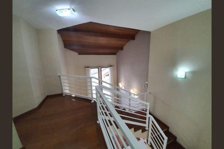 12_photo/94cfaa950f.ceff8192393c33de-ATLAS-03fb37c2-3a05-4af9-bace-6c4aaf738d14.jpg de casa à venda com 4 quartos, 500m² em Jardim Passargada I, Cotia