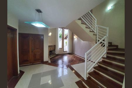 11_photo/94cfaa950f.ceff8192393c33de-ATLAS-40598e91-c55e-4efc-a200-5ef3b68d1b88.jpg de casa à venda com 4 quartos, 500m² em Jardim Passargada I, Cotia