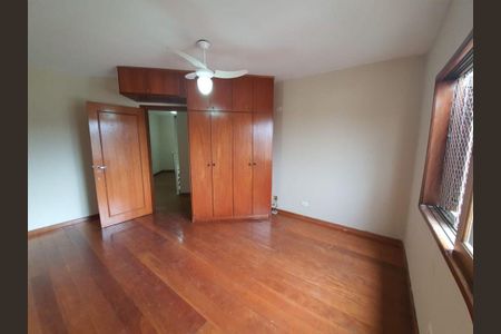 19_photo/94cfaa950f.ceff8192393c33de-ATLAS-4a2882c7-0b5d-456f-8bb5-5dca13e7e95a.jpg de casa à venda com 4 quartos, 500m² em Jardim Passargada I, Cotia