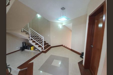 5_photo/94cfaa950f.ceff8192393c33de-ATLAS-55cdda1e-29c0-4ced-be19-3f4f66cf3c7c.jpg de casa à venda com 4 quartos, 500m² em Jardim Passargada I, Cotia