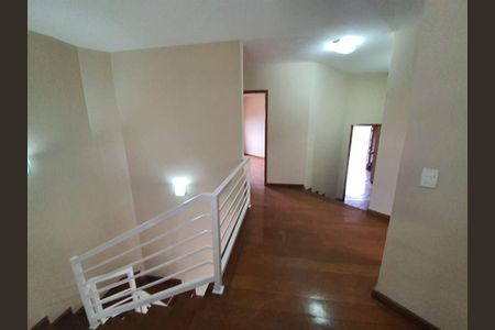 14_photo/94cfaa950f.ceff8192393c33de-ATLAS-b98ec73a-7a05-4a03-94b7-c152f59d405a.jpg de casa à venda com 4 quartos, 500m² em Jardim Passargada I, Cotia