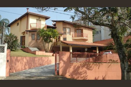 2_photo/94cfaa9529.98319c766f537efd-ATLAS-b0622050-138f-4de1-9409-b72e9acfa618.jpg de casa de condomínio à venda com 4 quartos, 450m² em Jardim Passargada I, Cotia