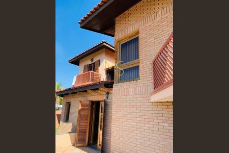 2_photo/94cfaa952f.93b8fa184532727f-ATLAS-b2f67b3c-5f65-48bd-98ac-a7d969b39e7d.jpg de casa à venda com 4 quartos, 450m² em Jardim Passargada I, Cotia