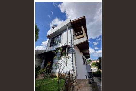 6_photo/94cfaa95a9.ceff8192393c33de-ATLAS-718ca63e-c968-4bdd-afbd-b1b3103c0bf4.jpg de casa à venda com 3 quartos, 294m² em Parque Sao George, Cotia