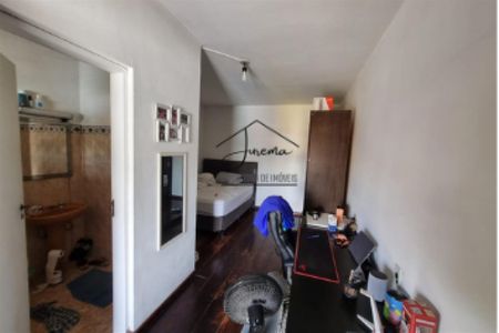 8_photo/94cfaa95a9.ceff8192393c33de-ATLAS-8e7e65ea-b101-4b8e-b02b-3ff2edcf3b61.jpg de casa à venda com 3 quartos, 294m² em Parque Sao George, Cotia