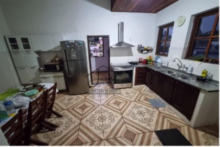 11_photo/94cfaa95a9.ceff8192393c33de-ATLAS-ca03319b-9c9f-446f-9dc8-1390fa689e6a.jpg de casa à venda com 3 quartos, 294m² em Parque Sao George, Cotia