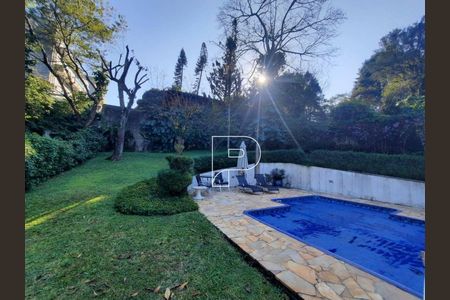 4_photo/94cfaa95e7.9eecf551d6c01c31-ATLAS-0caa38df-5c29-4879-9d5a-574669f04d29.jpg de casa à venda com 3 quartos, 290m² em Vila Santo Antonio de Carapicuiba, Cotia