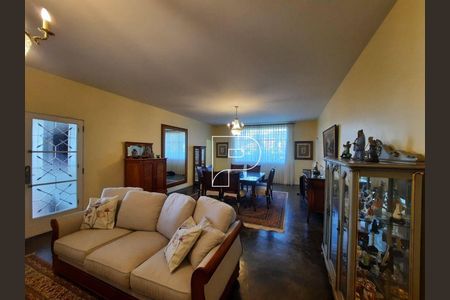 5_photo/94cfaa95e7.9eecf551d6c01c31-ATLAS-0e20e188-539a-4840-b595-5de5d99221de.jpg de casa à venda com 3 quartos, 290m² em Vila Santo Antonio de Carapicuiba, Cotia