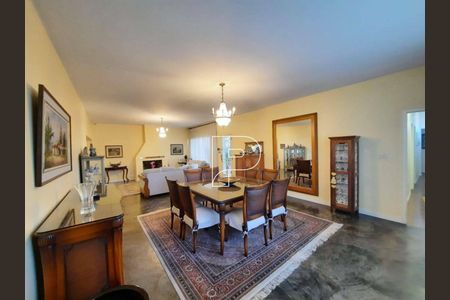 5_photo/94cfaa95e7.9eecf551d6c01c31-ATLAS-c4d6ea03-012a-409b-bff1-0b48389482bf.jpg de casa à venda com 3 quartos, 290m² em Vila Santo Antonio de Carapicuiba, Cotia