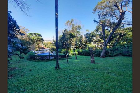 2_photo/94cfaa95e7.9eecf551d6c01c31-ATLAS-cd7802c2-7f60-4cb3-8b94-f796639ad3ca.jpg de casa à venda com 3 quartos, 290m² em Vila Santo Antonio de Carapicuiba, Cotia