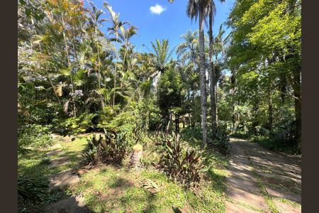 3_photo/94cfaa95e7.ceff8192393c33de-ATLAS-909116e8-e7fb-47a3-acac-3668d0d68a08.jpg de casa à venda com 2 quartos, 200m² em Vila Santo Antonio de Carapicuiba, Cotia