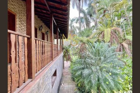 25_photo/94cfaa95e7.ceff8192393c33de-ATLAS-ef2cece6-b54b-4070-9858-9bc04ca0c045.jpg de casa à venda com 5 quartos, 756m² em Vila Santo Antonio de Carapicuiba, Cotia